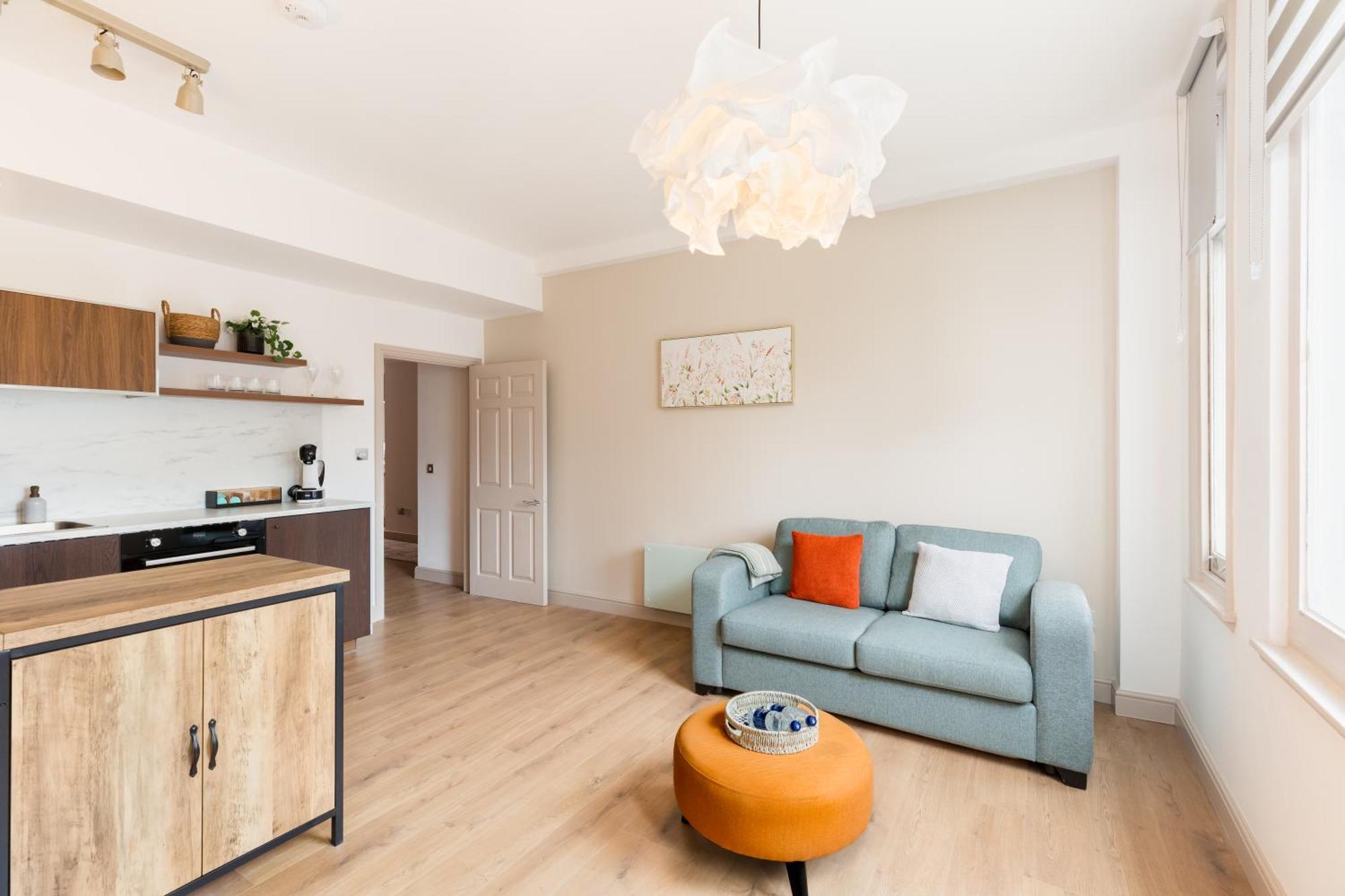 Yasuko Apartment Бирмингам Екстериор снимка